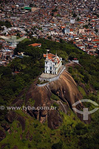  Vista aérea mostrando a Igreja da Penha e favelas - Rio de Janeiro - RJ - Brasil   - Rio de Janeiro - Rio de Janeiro - Brasil