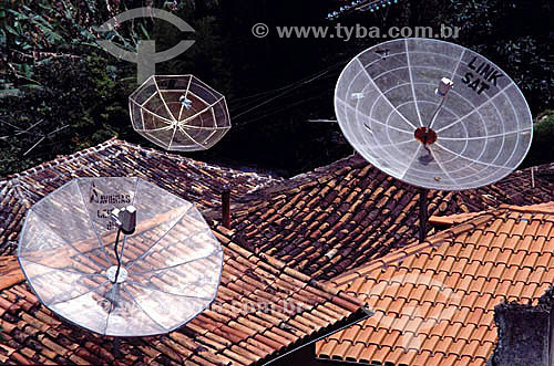  Telecomunicação - antenas parabólicas 
