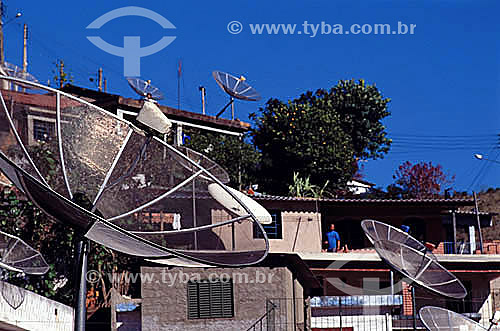  Telecomunicação - antenas parabólicas em favela -Teresópolis - RJ - Brasil  - Teresópolis - Rio de Janeiro - Brasil
