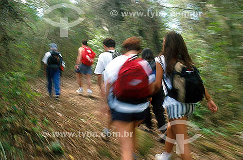  Pessoas fazendo trekking no Parque Estadual da Pedra Branca, Jacarépagua - Rio de Janeiro - RJ - Brasil  - Rio de Janeiro - Rio de Janeiro - Brasil