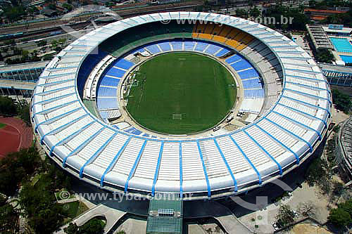  Vista aérea do Estádio do Maracanã - Rio de Janeiro - RJ - Brasil - November 2006

  O estádio é Patrimônio Histórico Nacional desde 26-12-2000.  - Rio de Janeiro - Rio de Janeiro - Brasil
