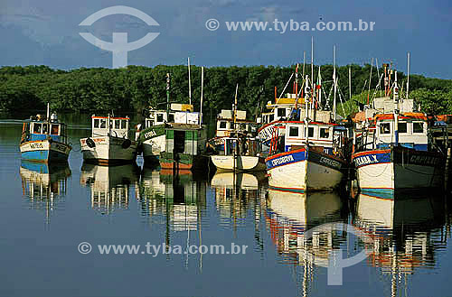  Barcos no porto de Prado - Bahia - Brasil  - Prado - Bahia - Brasil