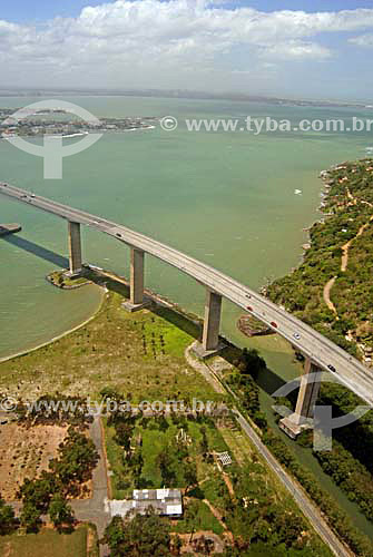  Vista aérea da Terceira Ponte,(Ponte Darcy Castelo de Mendonça) Acesso a Vila Velha - Vitória, ES - Nov.2006.  - Vitória - Espírito Santo - Brasil