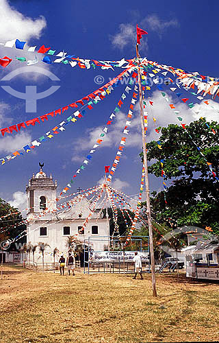  Igreja de Nossa Senhora do Rosário dos Pretos em festa para São Benedito (santo negro) - Alcântara - Maranhão - Brasil - Agosto 2004  - Alcântara - Maranhão - Brasil