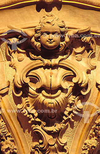  Detalhe de imagem de obra de Aleijadinho (Antônio Francisco Lisboa) - Igreja São Francisco de Assis  - Ouro Preto - MG - Brazil

  A igreja é Patrimônio Histórico Nacional desde 04-06-1938.  - Ouro Preto - Minas Gerais - Brasil