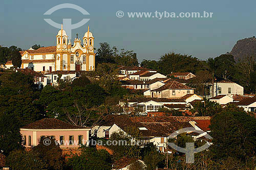  Vista panorâmica de Tiradentes com Igreja Matriz Santo Antônio ao fundo - Cidade histórica - Minas Gerais - Brasil                           - Tiradentes - Minas Gerais - Brasil