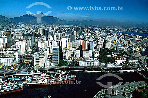  Vista aérea do centro da cidade do Rio de Janeiro com navios no Porto em primeiro plano e a Zona Norte ao fundo - RJ - Brasil  - Rio de Janeiro - Rio de Janeiro - Brasil