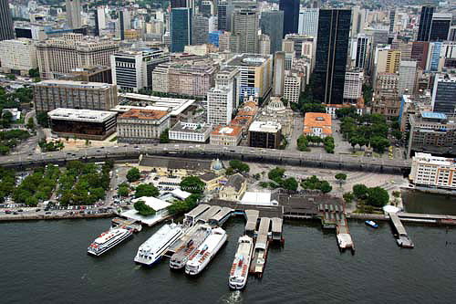  Assunto: Vista aérea do Porto das Barcas e da Avenida Perimetral - centro da cidade / Local: Rio de Janeiro (RJ) - Brasil / Data: 02/2007 