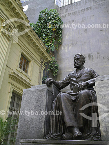  Estátua de Machado de Assis do escultor Humberto Cozzo - Academia Brasileira de Letras (ABL) - Rio de Janeiro - RJ - Brasil. Data: Fevereiro 2008 
