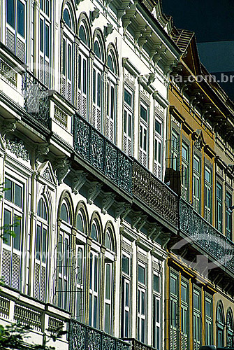  Detalhe de arquitetura - Fachadas de prédios na Rua 7 de Setembro  - Rio de Janeiro - Rio de Janeiro - Brasil