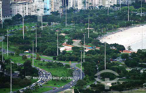  Aterro do Flamengo com trânsito de carros a esquerda  - Rio de Janeiro - RJ - Brasil  - Rio de Janeiro - Rio de Janeiro - Brasil