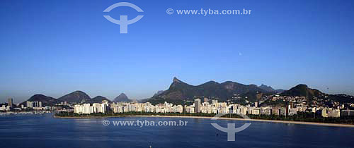  Vista aérea do Aterro do Flamengo com Corcovado ao fundo - Rio de Janeiro - RJ - Brasil - Julho de 2006  - Rio de Janeiro - Rio de Janeiro - Brasil