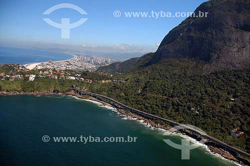  Vista aérea da auto-estrada Lagoa-Barra no trecho elevado do Joá - Rio de Janeiro - RJ - Brasil  - Rio de Janeiro - Rio de Janeiro - Brasil