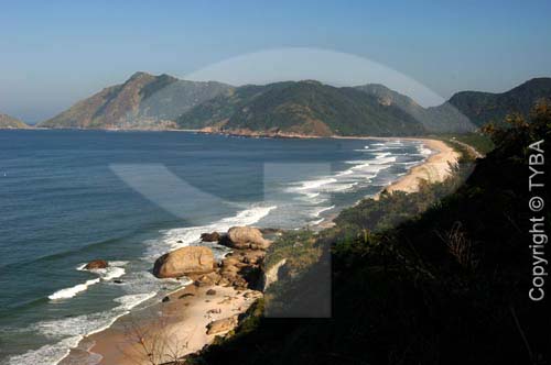  Praia de Grumari, região transformada em Área de Proteção Ambiental (APA), em 1986, e tombada pelo Instituto Estadual do Patrimônio Cultural (INEPAC) - Rio de Janeiro - RJ - Brasil  foto digital  - Rio de Janeiro - Rio de Janeiro - Brasil