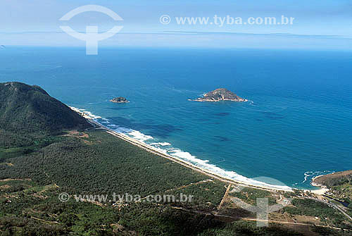  Praia de Grumari, região transformada em Área de Proteção Ambiental (APA), em 1986, e tombada pelo Instituto Estadual do Patrimônio Cultural (INEPAC) - Rio de Janeiro - RJ - Brasil / Data: 1999 