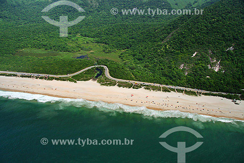  Vista aérea da Praia de Grumari, região transformada em Área de Proteção Ambiental (APA), em 1986, e tombada pelo Instituto Estadual do Patrimônio Cultural (INEPAC) - Rio de Janeiro - RJ - Brasil - Janeiro de 2008  - Rio de Janeiro - Rio de Janeiro - Brasil