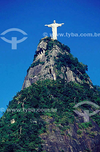  Estátua do Cristo Redentor sobre o Morro do Corcovado -  Rio de Janeiro - RJ - Brasil  - Rio de Janeiro - Rio de Janeiro - Brasil