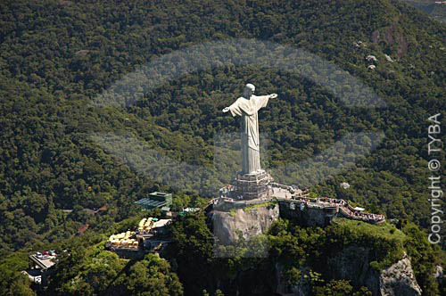  Vista aérea do Cristo Redentor sobre o Morro do Corcovado - Rio de Janeiro - RJ - Brasil  foto digital  - Rio de Janeiro - Rio de Janeiro - Brasil