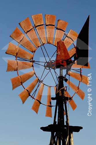  Moinho de vento - Cabo Frio - RJ - Brasil - obs.: foto digital  - Cabo Frio - Rio de Janeiro - Brasil