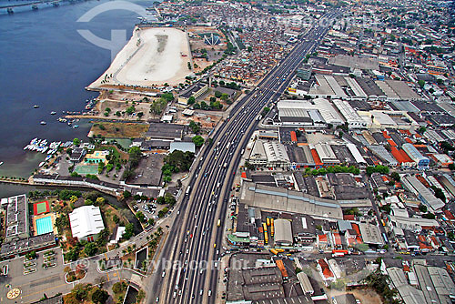  Vista aérea da Avenida Brasil com Piscinação de Ramos - Rio de Janeiro - RJ - Brasil - Setembro de 2007  - Rio de Janeiro - Rio de Janeiro - Brasil