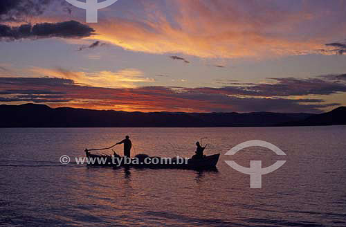  Pôr-do-sol na Praia da Daniela - Florianópolis - Santa Catarina - Brasil - Julho de 2004  - Florianópolis - Santa Catarina - Brasil