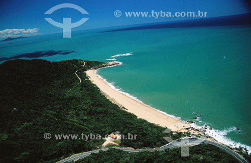  Taquarinha - estrada à beira-mar - litoral de Santa Catarina - Brasil  - Balneário Camboriú - Santa Catarina - Brasil