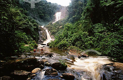  Cachoeira dos Veados - Parque Nacional da Serra da Bocaina - SP - Brasil / Data: 2007 