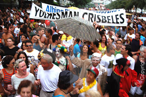  Foliões durante o desfile da Banda de Ipanema - Ipanema - Carnaval 2005 - Rio de Janeiro - RJ - Brasil  - Rio de Janeiro - Rio de Janeiro - Brasil