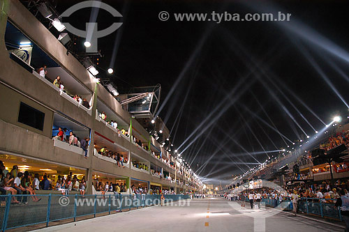  Iluminação de olofotes no Sambódromo - Rio de Janeiro - RJ - Brasil  - Rio de Janeiro - Rio de Janeiro - Brasil