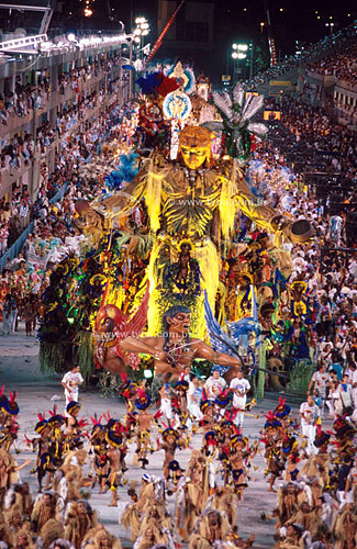  Carro alegórico em desfile da escola de samba Beija-Flor no Carnaval 2003 na Marquês de Sapucaí - Sambódromo - Rio de Janeiro - RJ - Brasil  - Rio de Janeiro - Rio de Janeiro - Brasil