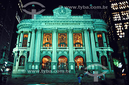  Teatro Municipal (ou Theatro Municipal)  - Centro da cidade do Rio de Janeiro - RJ - Brasil 

  Inspirado na Ópera de Paris o teatro foi inaugurado em 1909. é Patrimônio Histórico Nacional desde 21-05-1952.   - Rio de Janeiro - Rio de Janeiro - Brasil