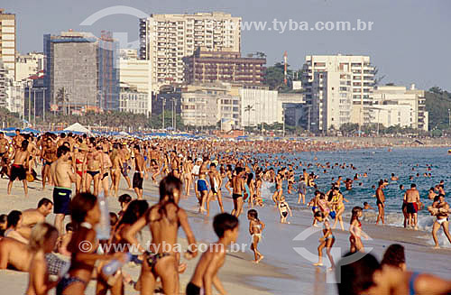  Multidão na Praia de Ipanema  - Rio de Janeiro - Rio de Janeiro - Brasil