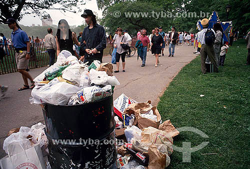  Lixo no Central Park - Nova York - NY - Estados Unidos 