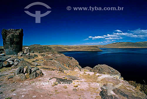  Ruínas - Lago Titicaca - Peru 