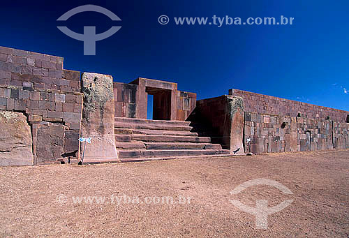  Ruínas Pré-incaicas - Sítio Arqueológico de Tiwanaku - Departamento de La Paz - Bolivia 