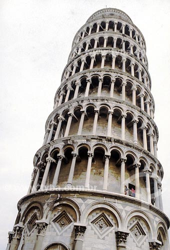  Assunto: Torre de Pisa
Local: Itália
Data: 