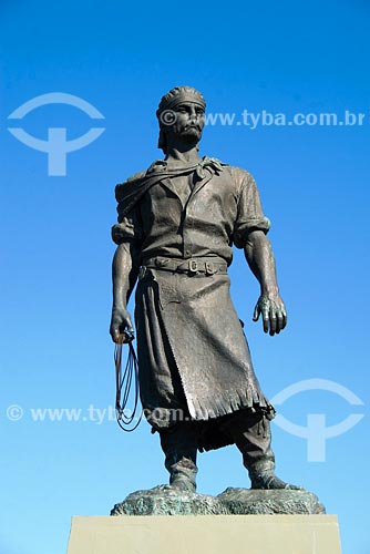  Assunto: Estátua do Laçador, símbolo de Porto Alegre / Local: Porto Alegre - RS - Brasil / Data: 06/07/2008 