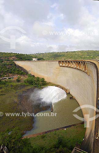  Assunto: Barragem da represa Jozini no Rio Pongola / Local: Kwazulu Natal - África do Sul / Data: 13 de Março de 2007 