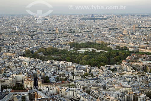  Assunto: Vista aérea do Jardin du Luxembourg (Jardim de Luxemburgo) ao entardecer / Local: Paris - França / Data: 20 de Abril de 2007 