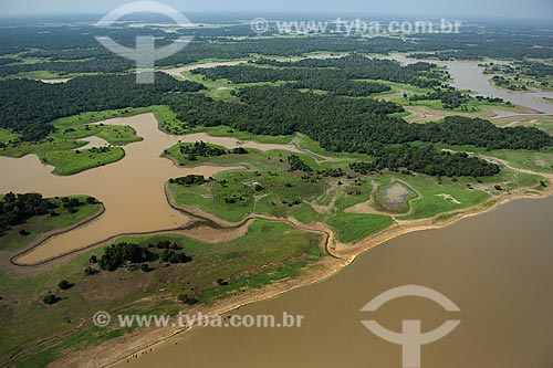  Assunto: Lago de várzea amazônica na margem direita do rio Amazonas, entre Manaus e Itacoatiara / Local: Amazonas (AM) / Data: 29 de Outubro de 2007 