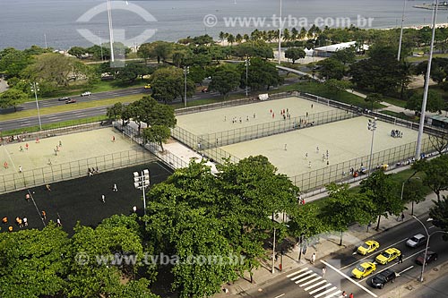  Assunto: Vista aérea de campos de futebol no Aterro do Flamengo / 
Local: Rio de Janeiro - RJ - Brasil / 
Data: Novembro de 2008 