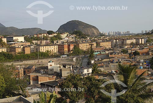  Assunto: Favela - Cidade de Deus / Local: Jacarepaguá - Rio de Janeiro - RJ - Brasil / Data: 18/04/2005 