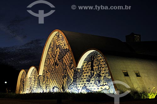  Painel de azulejos de Candido Portinari na fachada da Igreja de São Francisco de Assis, mais conhecida como Igreja da Pampulha  - Belo Horizonte - Minas Gerais - Brasil