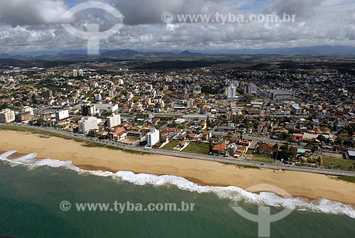  Assunto: Vista aérea da cidade de Macaé no norte fluminense. Praia e bairro de Cavaleiros, zona mais valorizada de Macaé. / Local: Macaé - RJ - Brasil / Data: 04 / 2009 