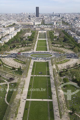  Assunto: Vista do Campos de Março ( Champs de Mars ) a partir do alto da Torre Eiffel / 
Local: Paris - França / 
Data: 2008 