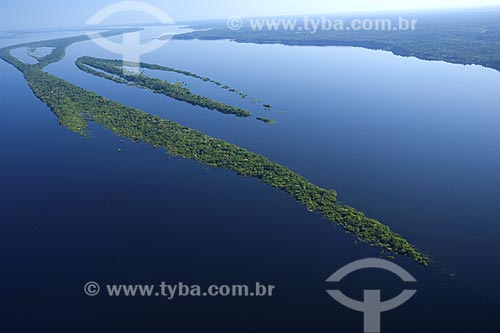  Assunto: Vista aérea da Estação Ecológica de Anavilhanas / 
Local: Rio Negro acima de Manaus - Amazonas - Brasil / 
Data: Junho de 2007 