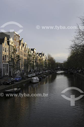  Assunto: Barcos em canal / Local: Amsterdam - Holanda / Data: Maio 2009 