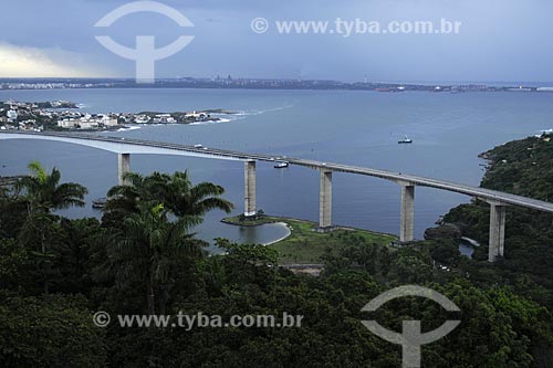  Assunto: Terceira Ponte que liga as cidades de Vitória e Vila Velha /
 Local: Vitória - ES /
Data: Março de 2008 
