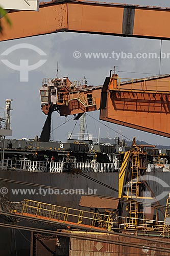  Assunto: Carregamento de minério - Porto de Tubarão / 
Local: Vitória - ES /
Data: Março de 2008 