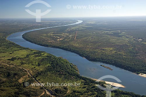  Assunto: Rio Tocantins - jusante da Represa da UHE (Usina Hidrelétrica) Lajeado / Local: Tocantins (TO) - Brasil / Data: Junho de 2006 